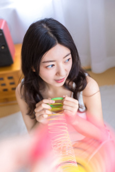 国色天香1卡2卡仙踪林